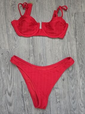 NEW Red Billabong Ribbed Bikini Set